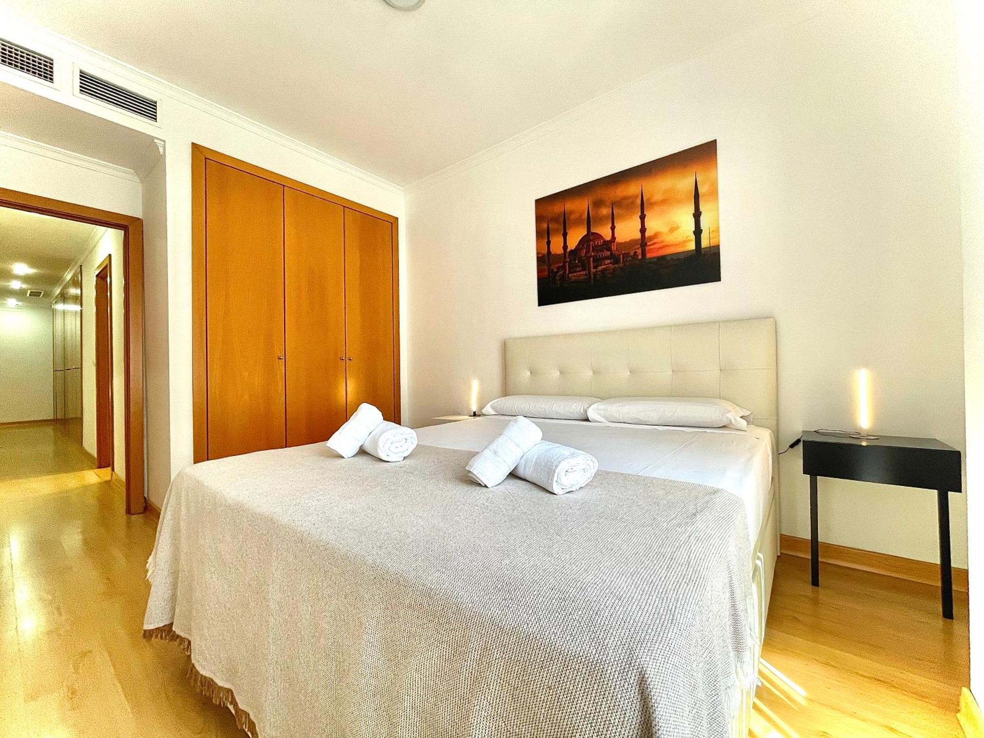 Luxury Duplex 200 M2 Terrace Parking Stayinseville Appartamento